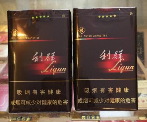 衡阳市作为湖南省的一个地级市，进口香烟的销售通常会在以下几类场所找到，-