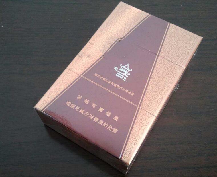 越南代工大伯爵香烟厂家(大伯爵香烟是哪里的)-低价香烟网
